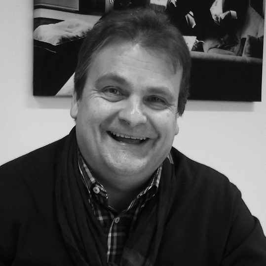 Dr. Bernd Warnick